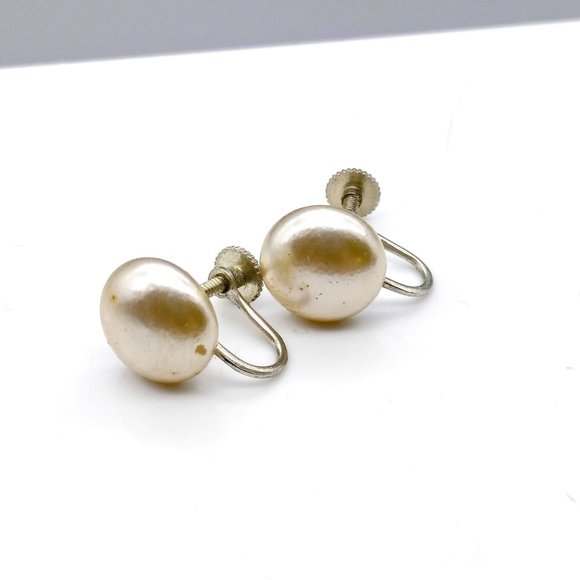 Elegant Faux Pearl Button Earrings, Classic Vintage Chic Screw Back Japan - Picture 2 of 3